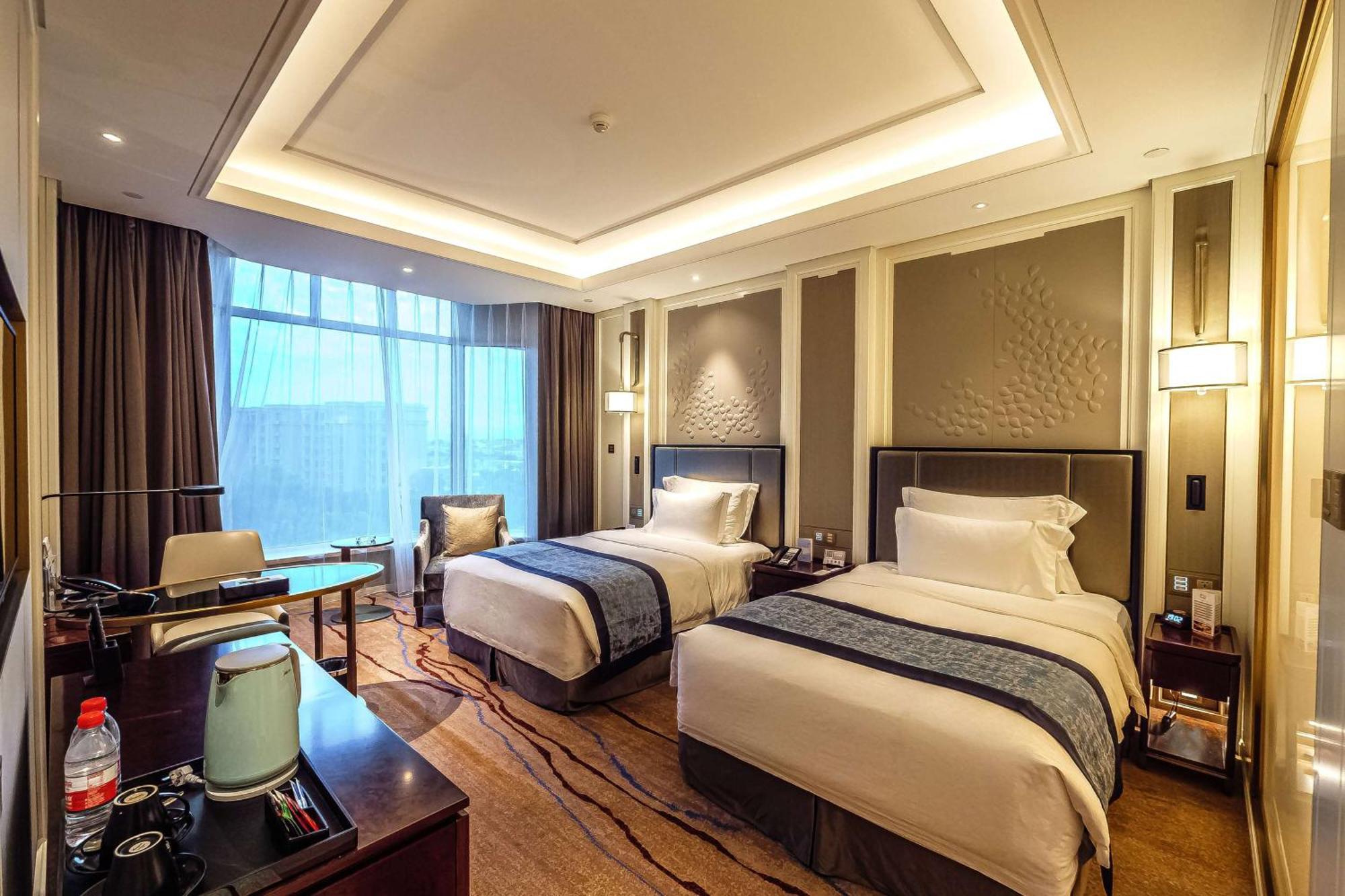 Отель Wyndham Циндао Экстерьер фото